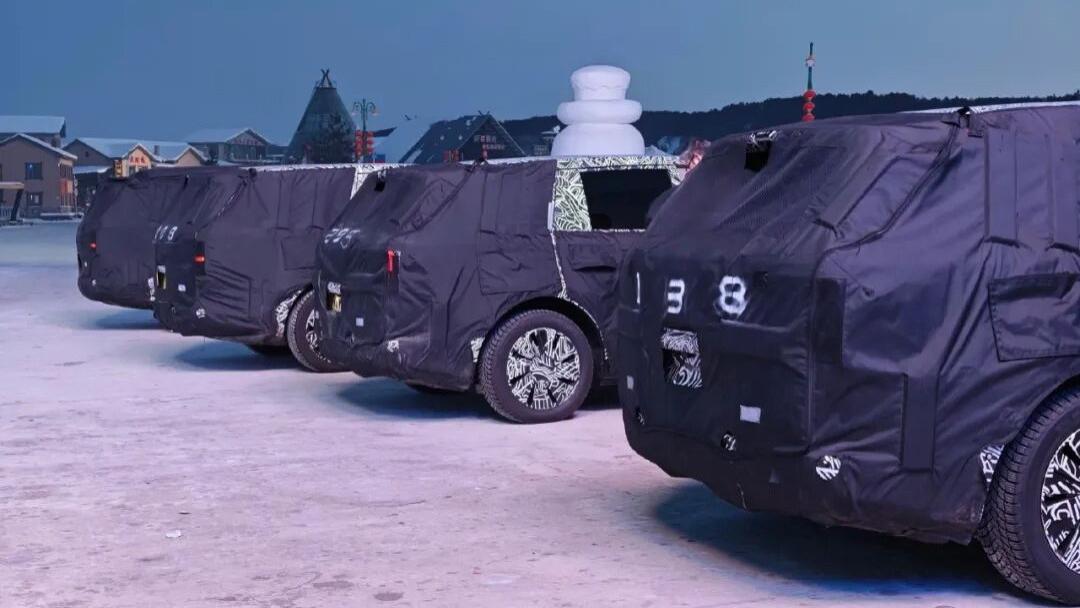 中国蝉联全球轻型车销量第一；小米YU9开始宣发？东风奕派全面接入“华为全家桶”；全新宝马M3曝光