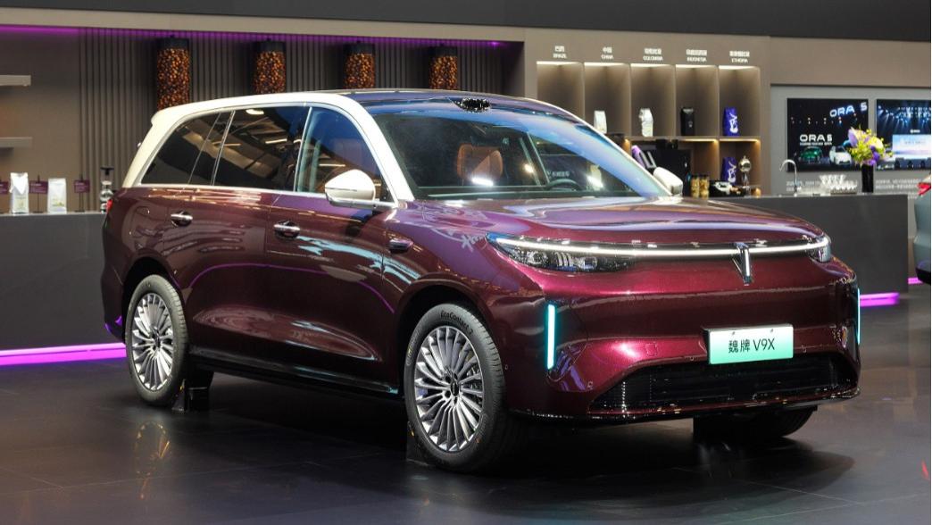 魏牌 V9X 亮相北京车展 开启全球豪华新征程