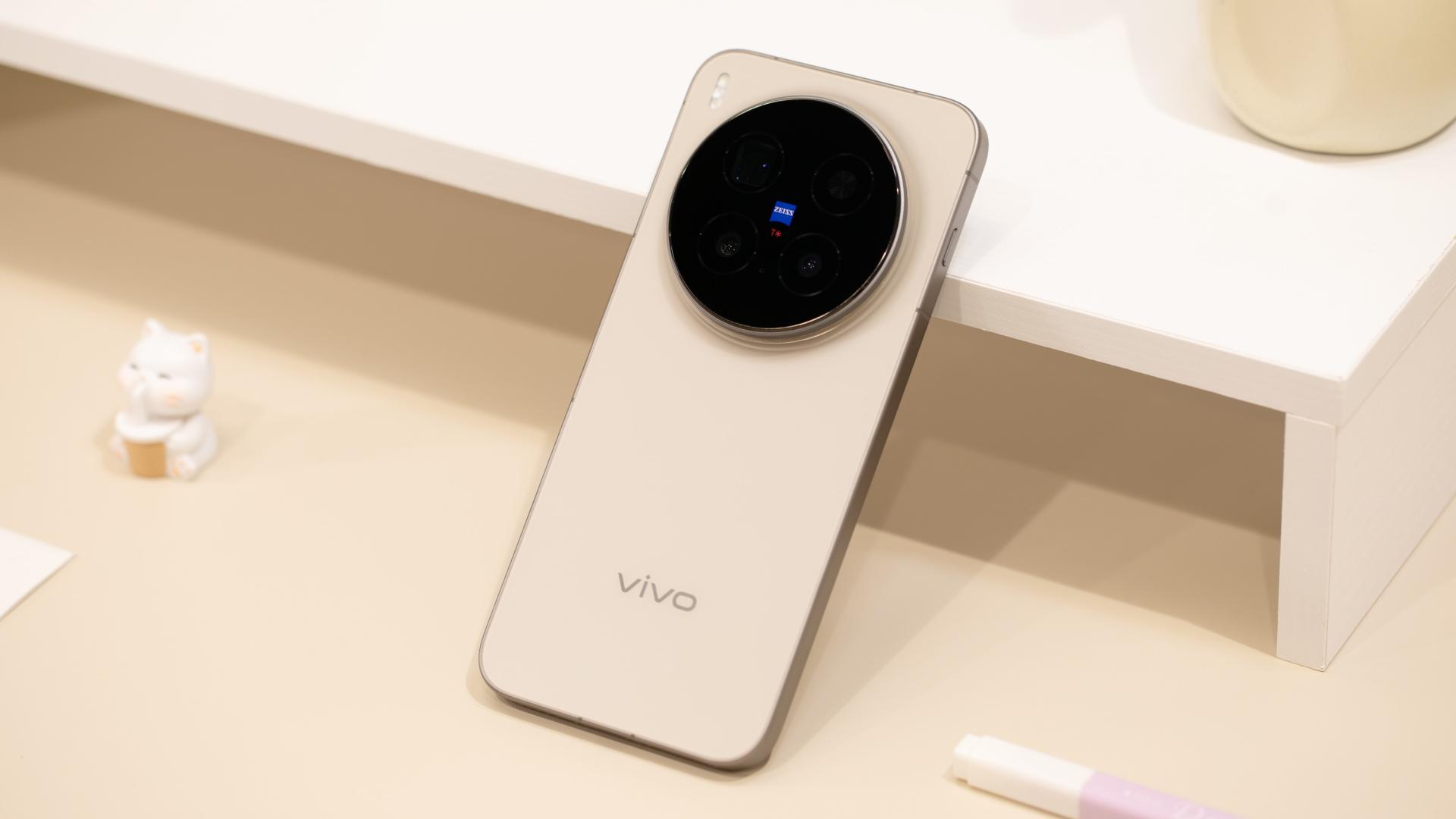 vivo X300 Pro：影像旗舰中的全能选手