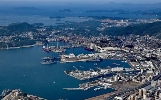 被层层包围? 台湾还没统一, 中国海军被美日韩岛链封锁在家门口，破局之道必定腥风血雨…