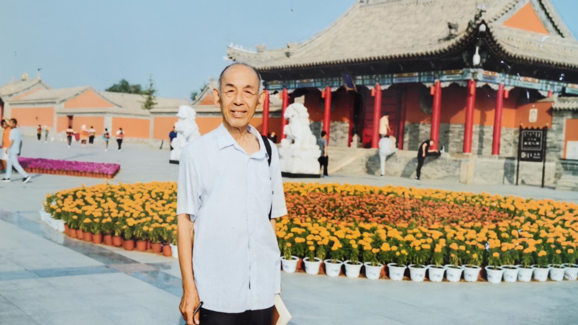 丹青凝史诗 百艺颂长征——长征胜利九十周年靳立成艺术特展