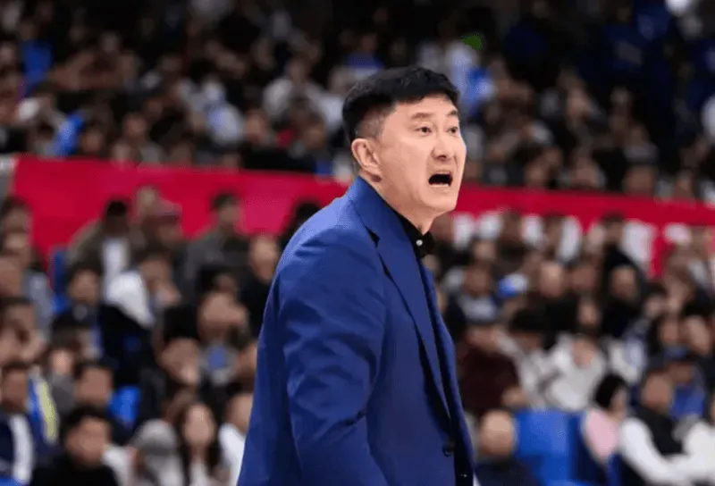 今晚CBA常规赛：广东男篮将对阵广厦男篮。

赛前，广东男篮主帅杜锋接受媒体人I