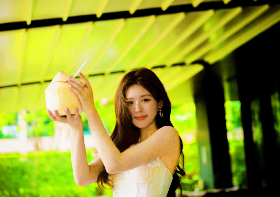 梦里的你好模糊可思念是如此清晰