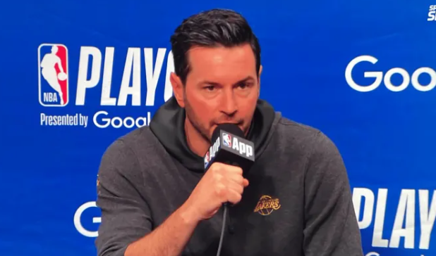 NBA季后赛，湖人对阵火箭。湖人主帅JJ-雷迪克接受了记者采访，谈到了球队征战季