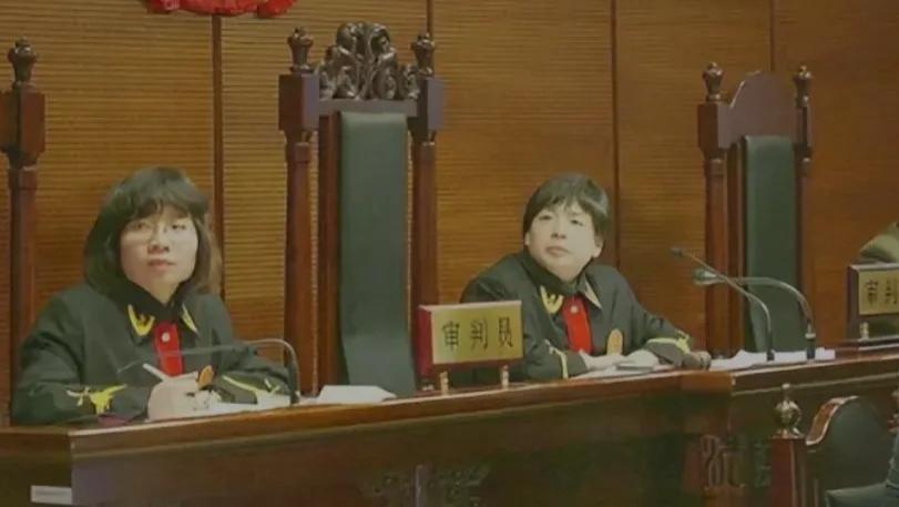 16岁女儿报警称遭父亲性侵！一审父亲被判无期，二审女儿又称是诬告：因父亲管教严心生怨恨报假警