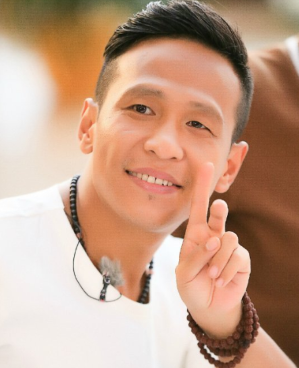 拍《发财日记》时刘德华给宋小宝投资了500万
可是拍完电影后，宋小宝却还剩下40