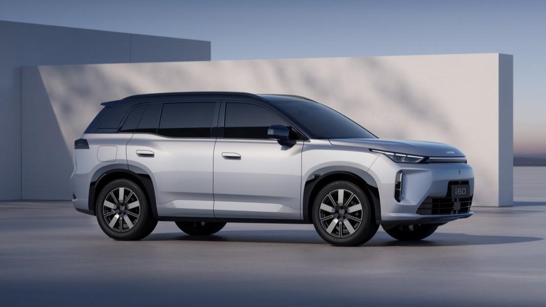 埃安国民换电，可充可换更方便！