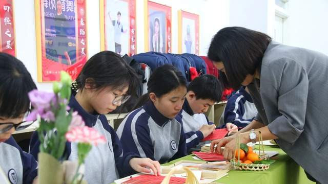 锦州新世纪博雅实验学校竹编非遗课程圆满开展