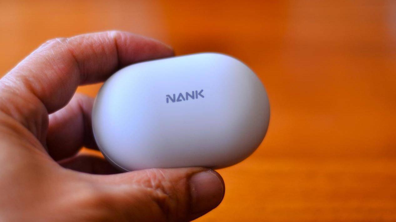 南卡Deep Sleep睡眠耳机不仅可以听歌，还可以助眠和监测睡眠状况