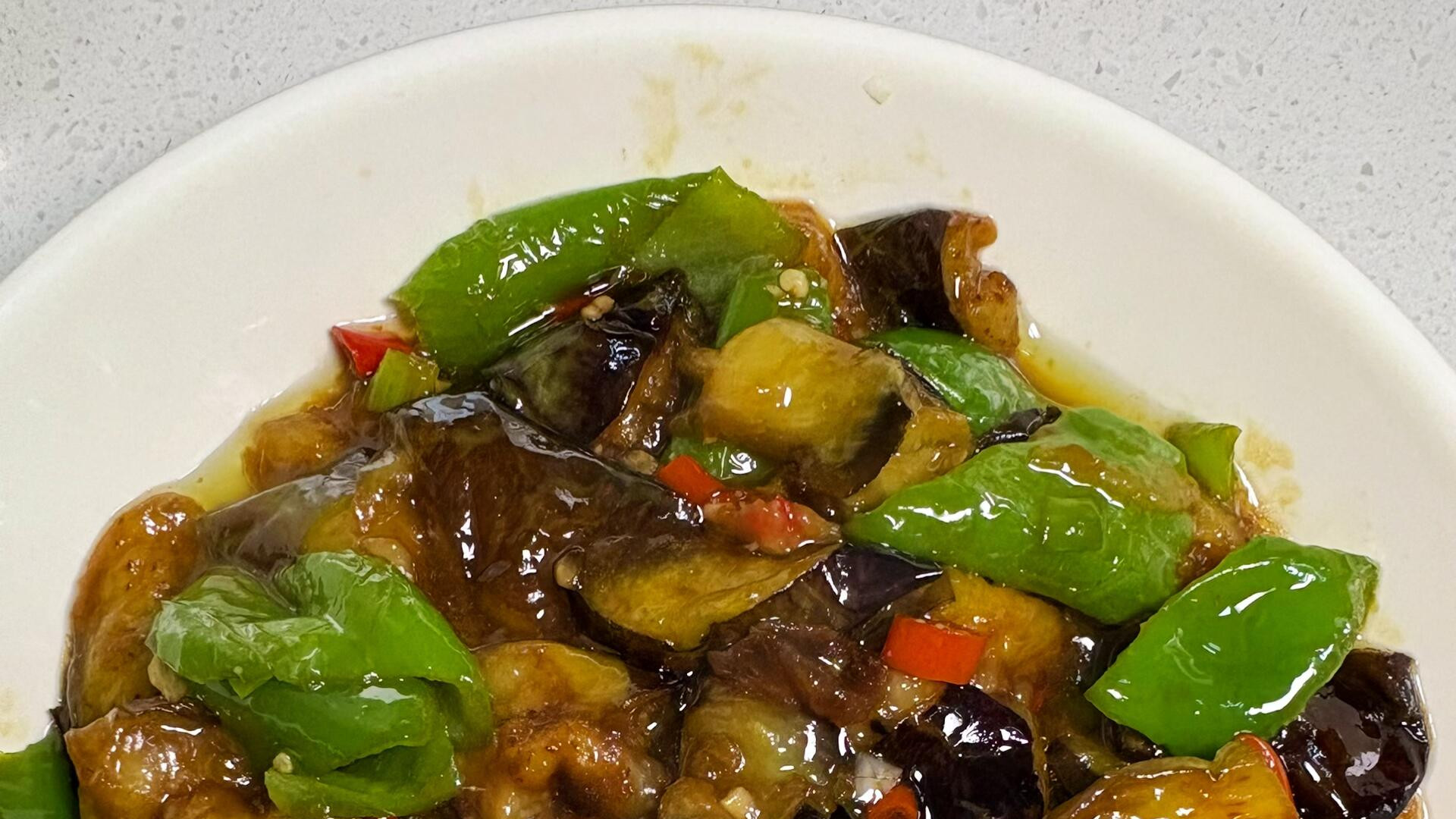 青椒茄子也太下饭了吧
