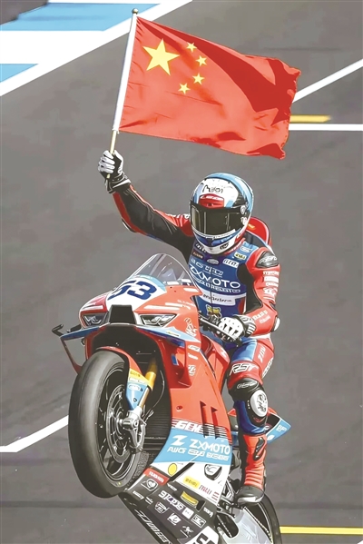 赛道之上的“中国制造”——从张雪机车夺冠看中国摩托车高端化的产业跃升之路