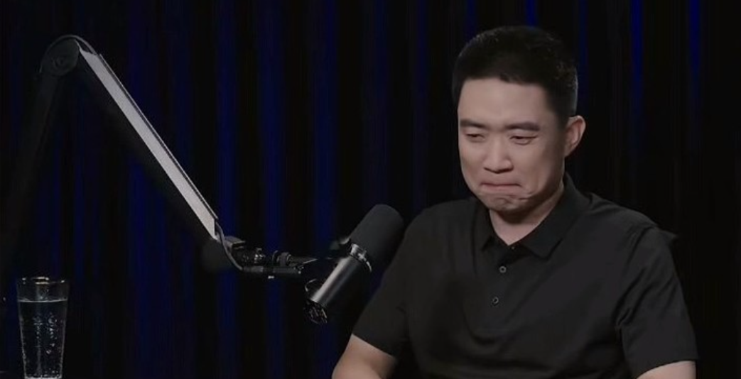 李想今天亮出来的牌，不在L8上。藏在他最后那句话里。