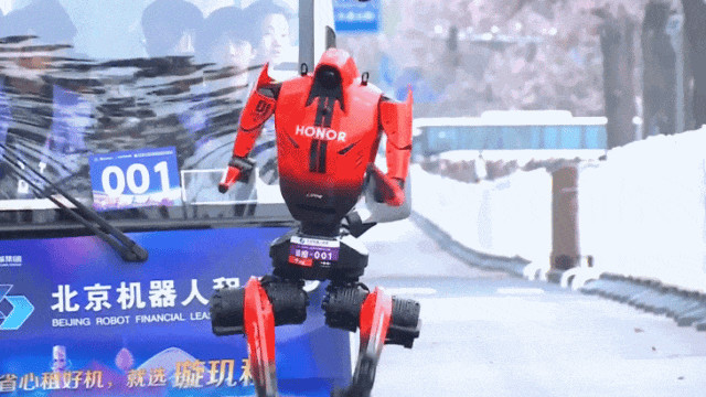 谁说中国机器人只会跳舞？