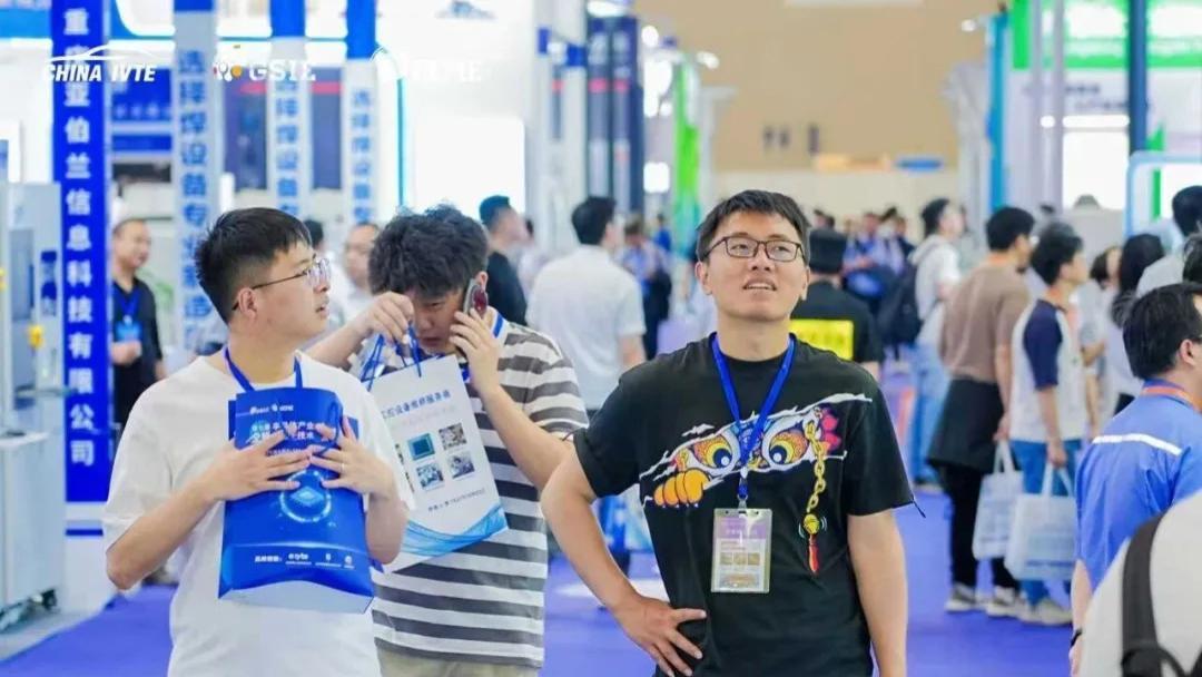 单透镜重构雾灯价值法雷奥拆解揭示产业跃迁｜重庆汽车智能照明暨交互技术展全球邀约