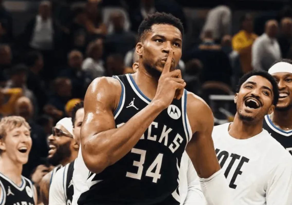 美媒NBA Retweet在官方媒体上转发了雄鹿球员扬尼斯-阿德托昆博近日在全明