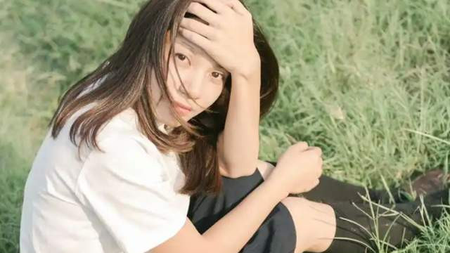 干皮洗面奶品牌怎么挑？2026 温和保湿氨基酸洁面选购指南