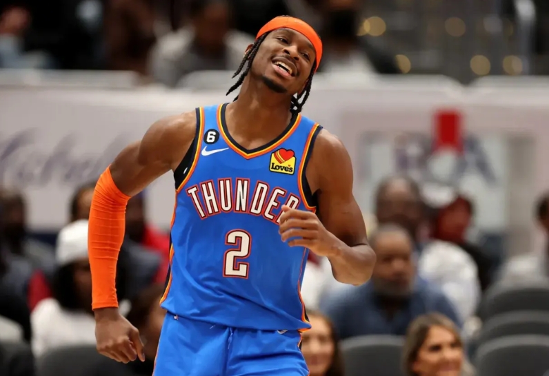 看不下去了！   NBA官方宣布，亚历山大、阿德巴约、巴恩斯、霍福德、麦康奈尔和