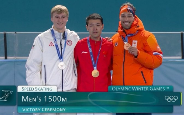 宁忠岩金牌
把敬畏藏心底，把实力滑进纪录里。

宁忠岩赛后坦言“不敢相信赢了斯托