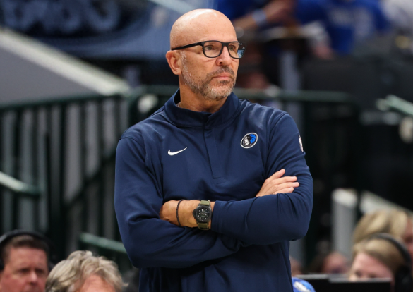 有基德在弗拉格好不了

战术战术没有，荣誉荣誉不帮着球员争，以前是坑东子的MVP