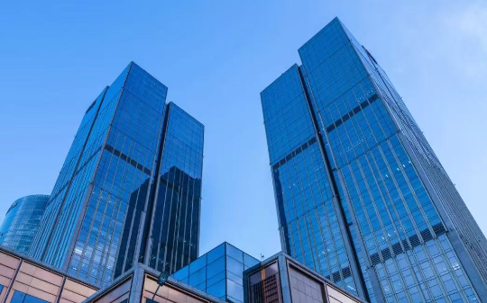 开工红包唯独不给我，隔天我带千万订单转投对家