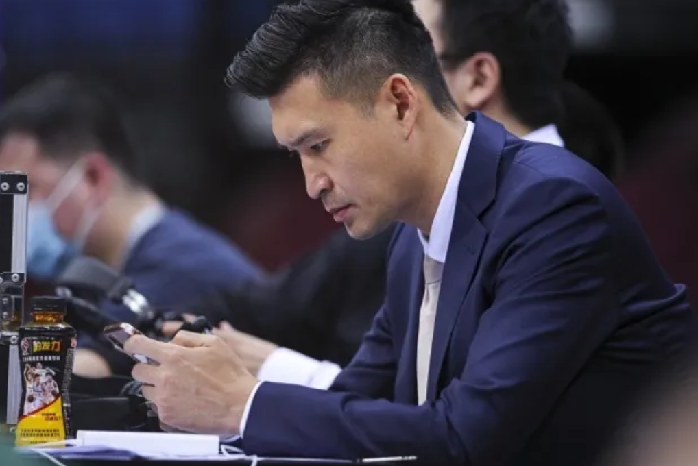CBA山西队用选秀签交易得到宁波的王俊杰，那么宁波队用第三签选择谁，谁会是宁波队