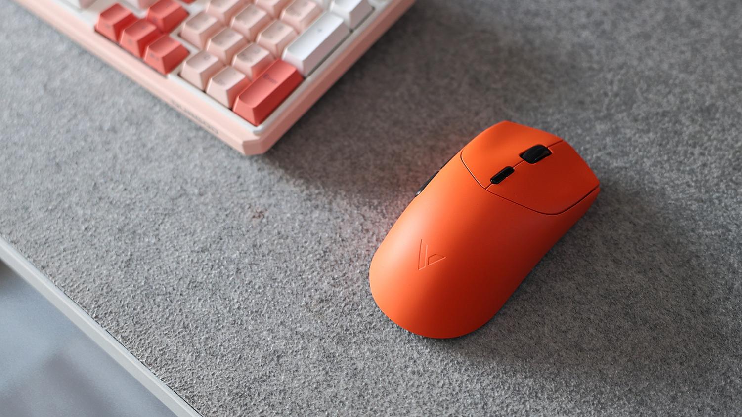 雷柏VT7二代焰影橙原生双8K橙意登场，马年电竞马到功橙