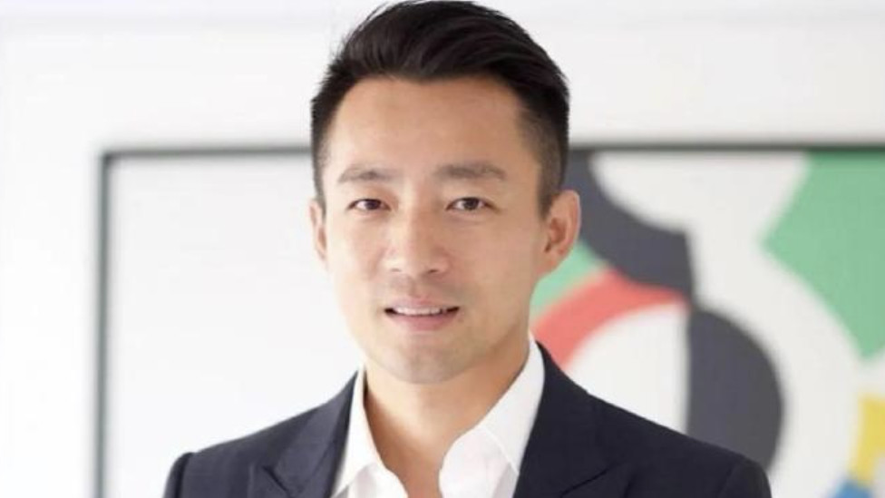被传跟S妈索要50万房租，汪小菲火速否认，认为应该去问具俊晔