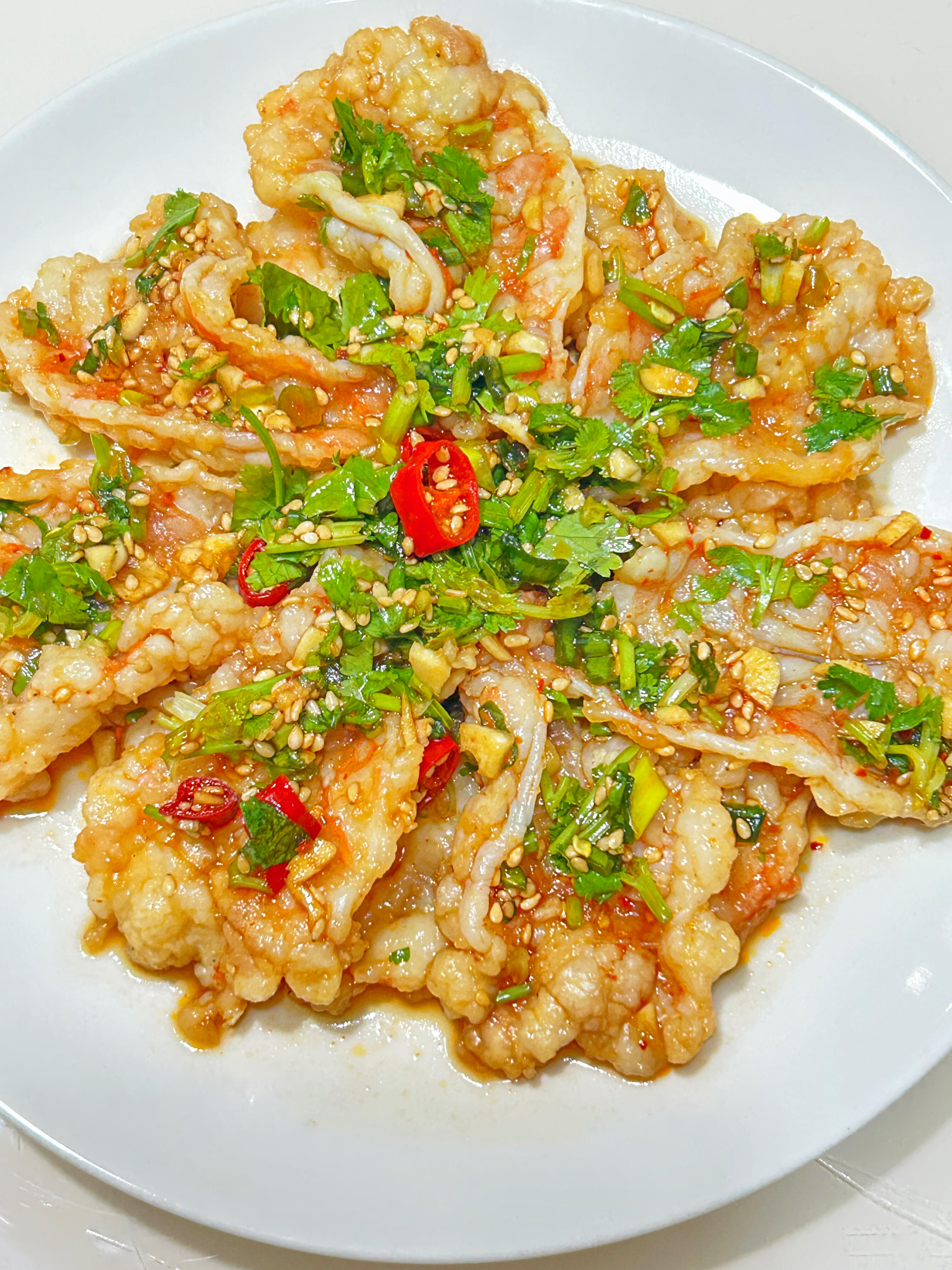 减脂期凉拌菜首选✨椒麻虾片，低卡高蛋白还巨开胃
减脂期嘴馋又怕胖？这道椒麻虾片一