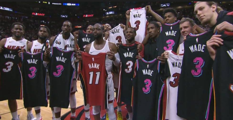 看了采访，都虚的，还是得靠选秀改命由你开都不会开还讲什么性能 发表在热火专区
为