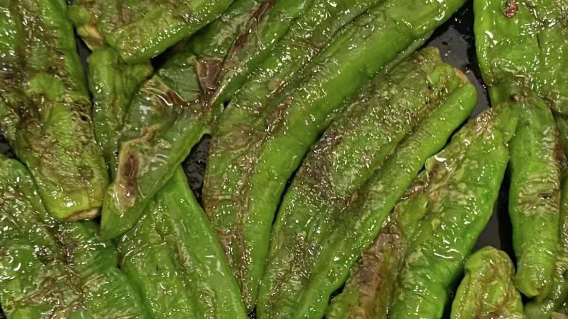 虎皮辣椒：家常锅气里的健康药膳，简单三步做出餐厅级美味