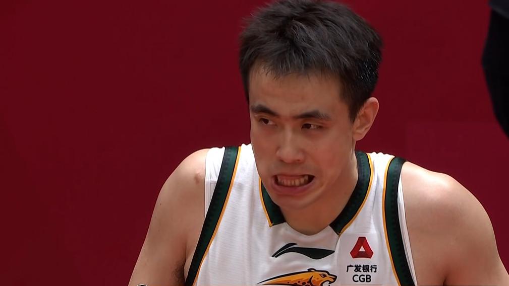 45犯45罚！拼到弹尽粮绝，乌戈末节错误换人，成全浙江4连胜坐稳前8