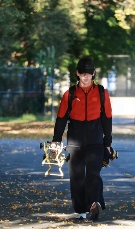 最好的制胜法则，莫过于相信自己。林孝埈历经伤病磨砺仍坚守信念，把热爱与自信刻进赛