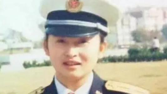 人物：衣珩真行