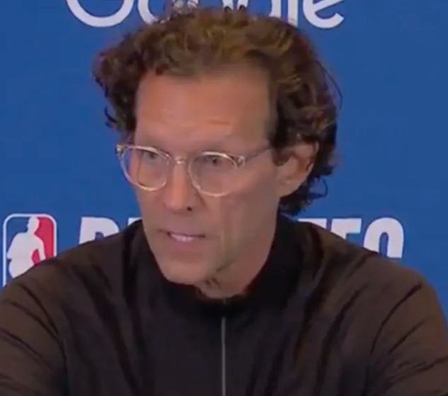 NBA季后赛首轮G6，尼克斯（4）客场对阵老鹰（2）的比赛已经结束，最终尼克斯以