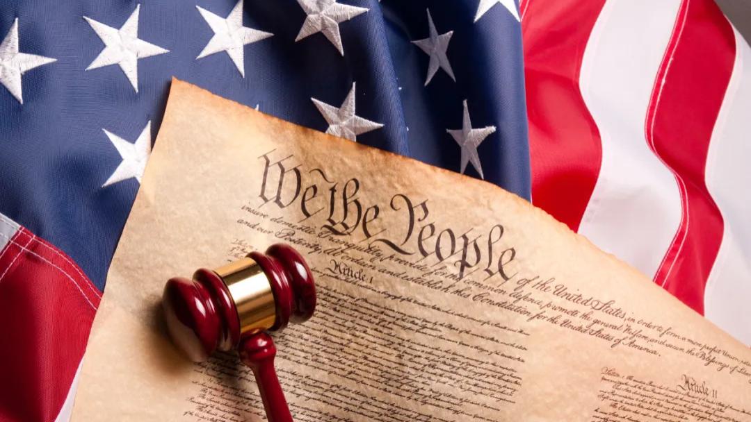 一次造假，终身风险！美国人才移民严审时代已全面开启