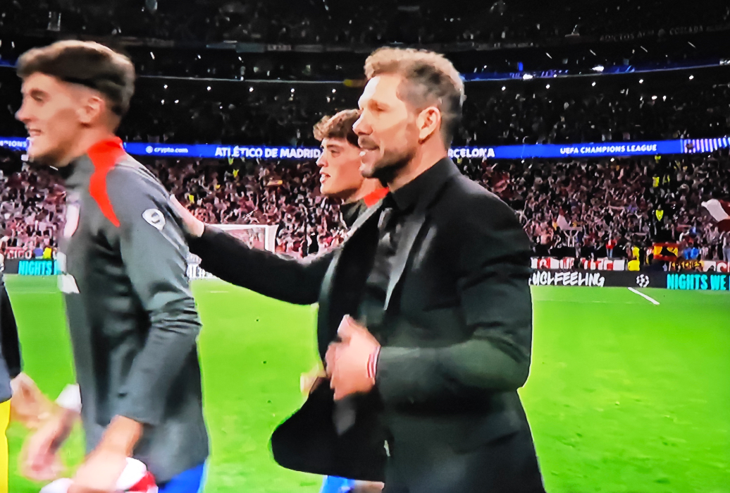 功亏一篑，巴萨客场无力回天，铁血马竞挺进四强！
金球先生梅开二度，卫冕冠军大巴黎