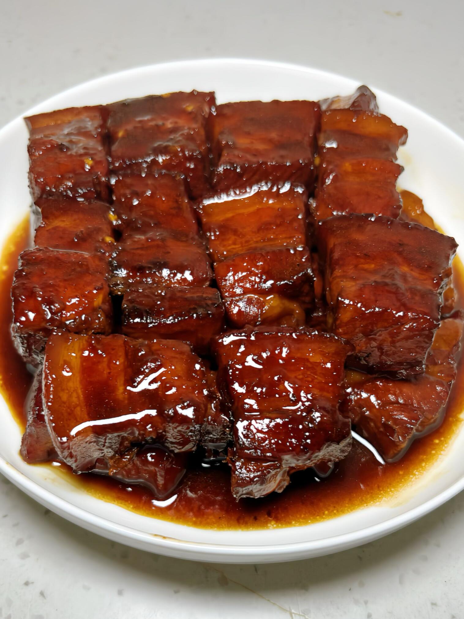 零失败红烧肉🔥 肥而不腻，香到邻居来敲门🍖
家人们谁懂啊😭 在家做的红烧肉