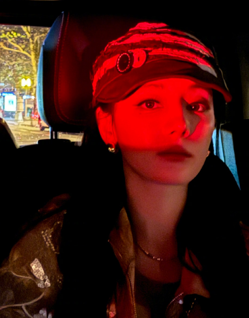 你用一场盛大的梦里花来点亮了我清晨的光