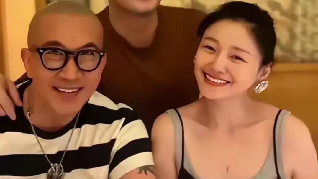 具俊晔亲手设计爱妻纪念雕像 金宝山新地标即将揭幕