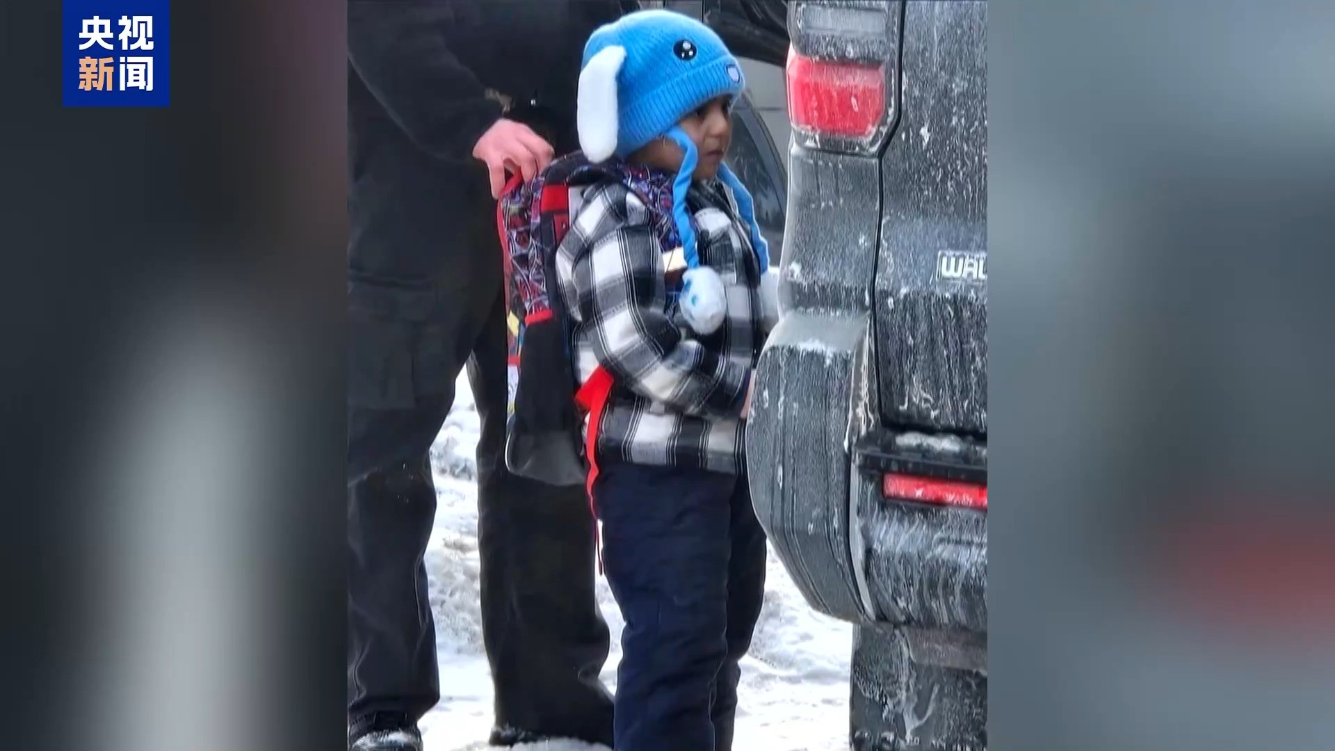 美国5岁男童被用作诱饵遭拘留，得州爆发抗议冲突