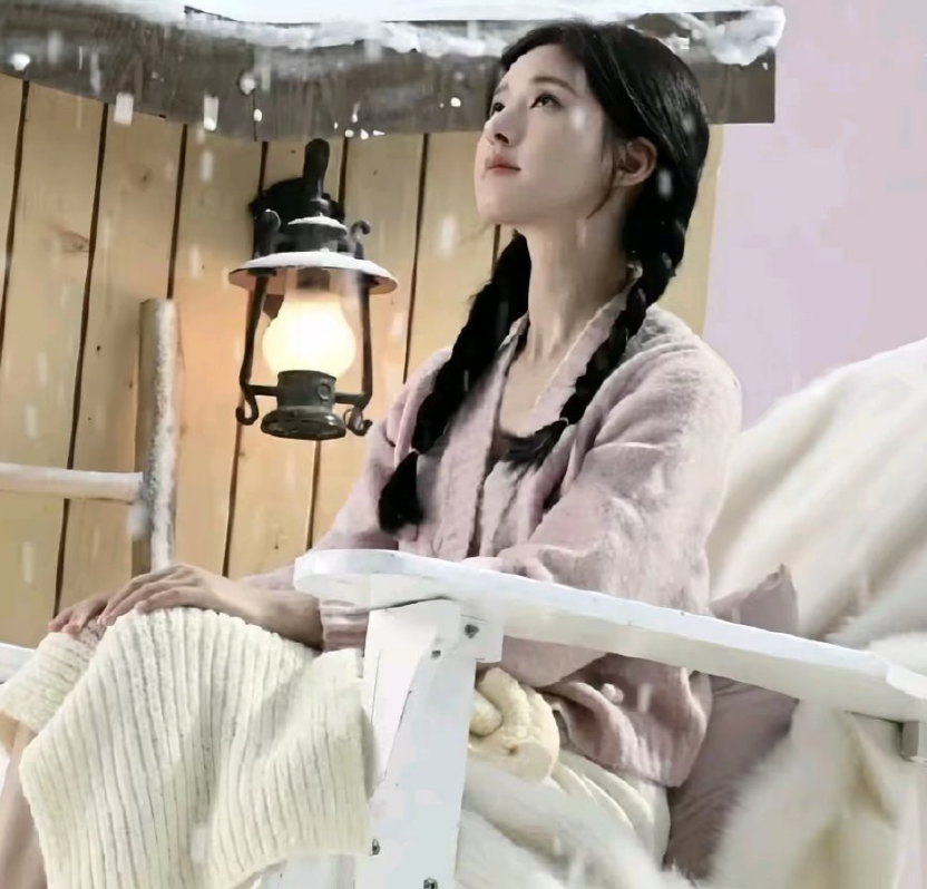 见你一眼，万物不及，对你不止，一句钟意