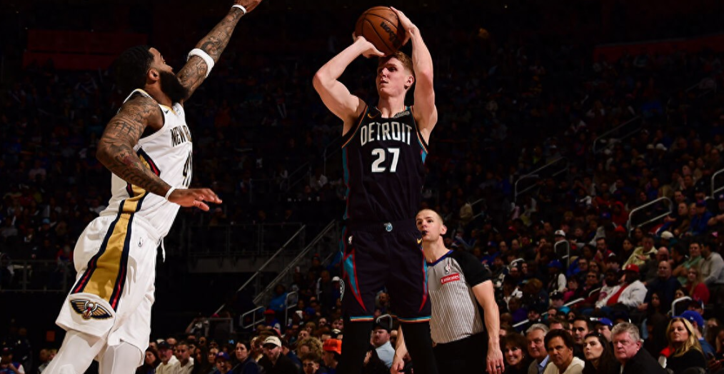 3月27日，底特律活塞在主场以129-108大胜新奥尔良鹈鹕。
凯文-许尔特此役