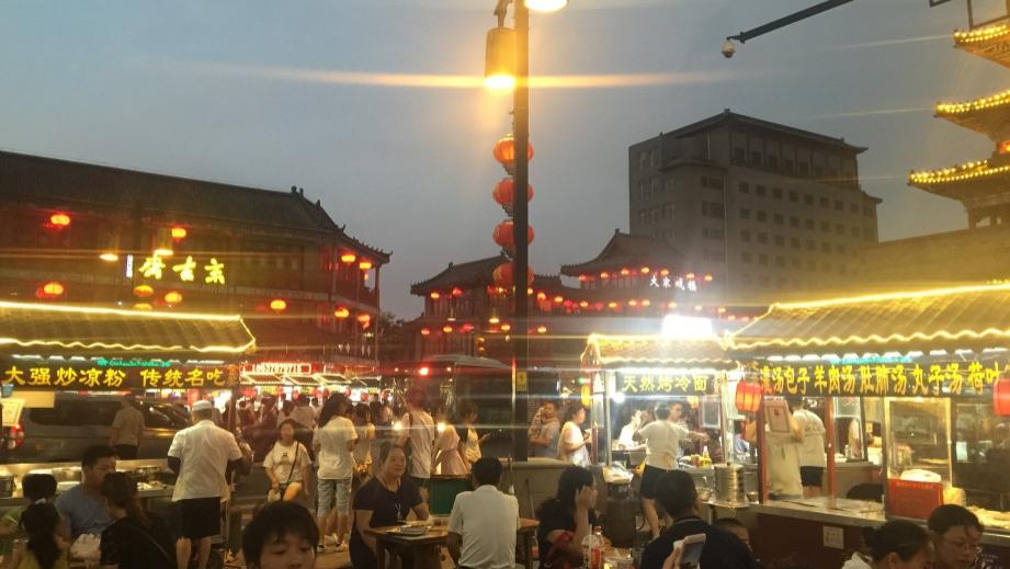 房子是个商品的真相，你希望购买房产，还是被收割财富