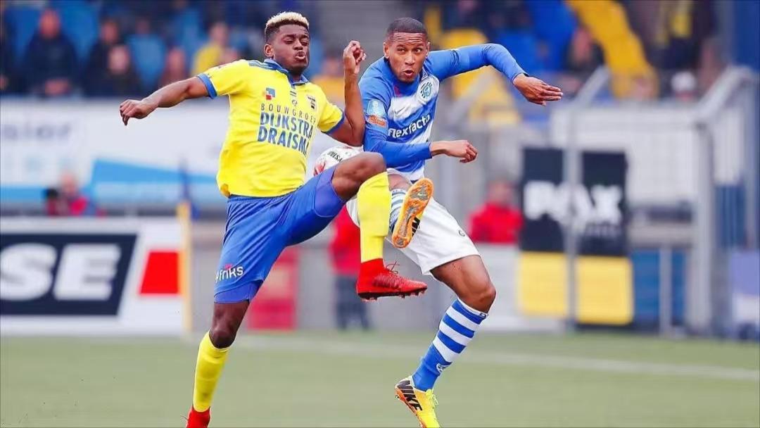 周二"荷乙焦点战：埃门主场迎战冲甲劲旅坎布尔"