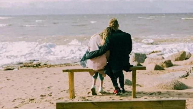 生病住院的时候，很多人不希望别人来探望，连告诉别人也没必要