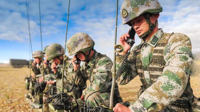 士兵为啥把7念成拐、0念成洞，1读成幺？你大声念几遍就明白了