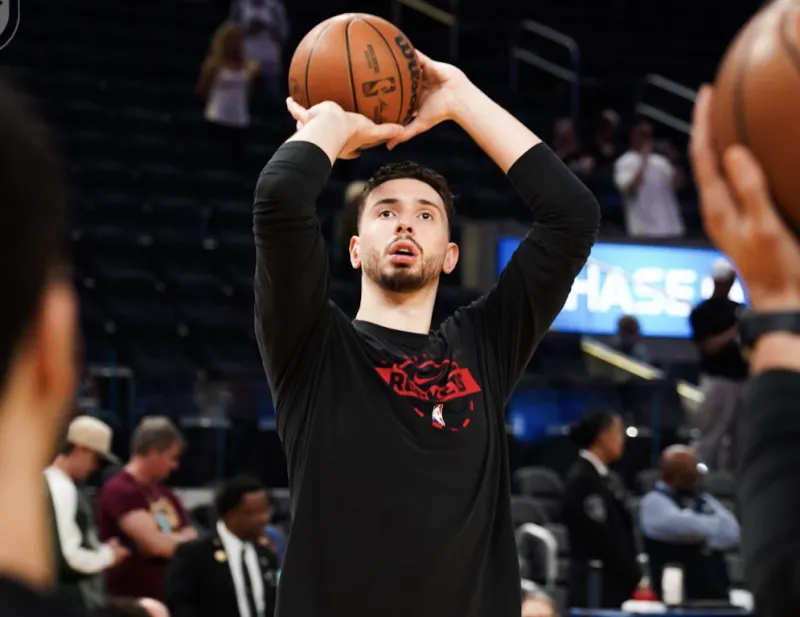 湖人球员贾克森-海斯在球队训练后接受了记者采访，谈到了阿尔佩伦-申京。

海斯表