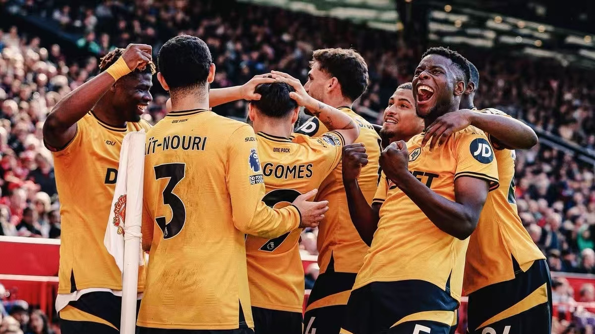 4.10保级生死战！西汉姆联主场迎战垫底狼队，铁锤帮能否抢下救命3分？