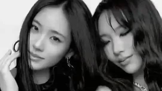 小S两女儿合体拍杂志，直言大小S是姐妹感情榜样