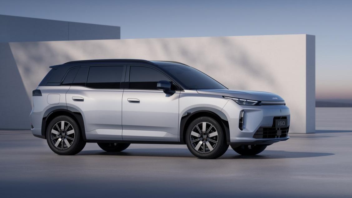 埃安国民换电，可充可换更方便！